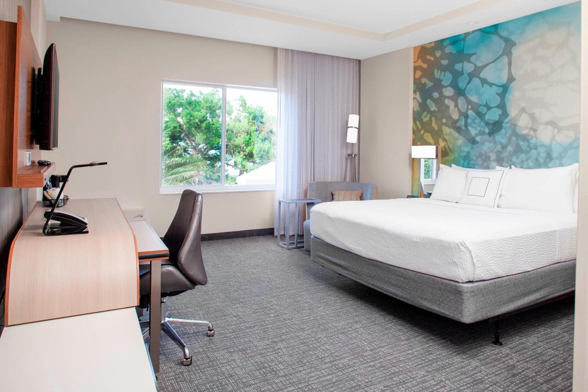 Courtyard By Marriott Deland Historic Downtown Hotel Exterior foto